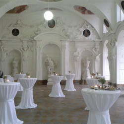 Stehtisch-Husse mit Schleife